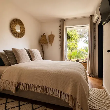 Tropez Centre Parking Et Jardin Prive Inclus Saint-Tropez