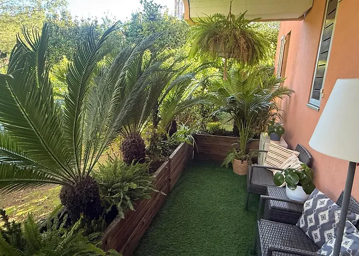 Tropez Centre Parking Et Jardin Prive Inclus Apartment *