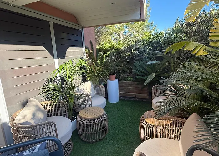 Appartement Tropez Centre Parking Et Jardin Privé Inclus Saint-Tropez