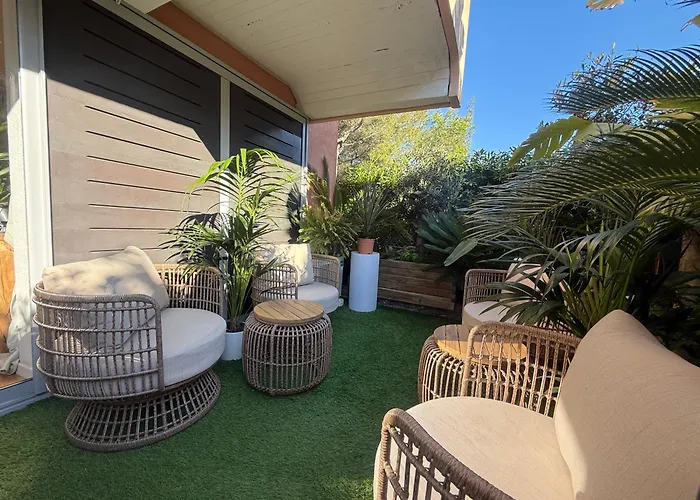 Tropez Centre Parking Et Jardin Privé Inclus